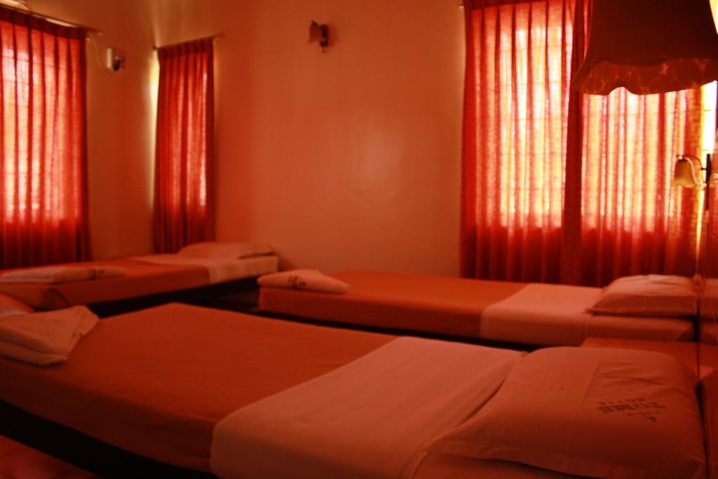 Tom'S Hotel Bangalore Eksteriør bilde