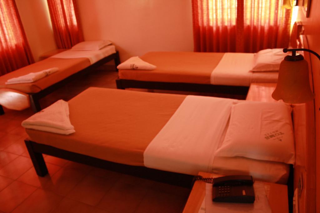 Tom'S Hotel Bangalore Eksteriør bilde
